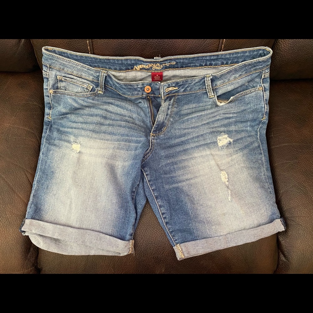 Arizona distressed jean shorts